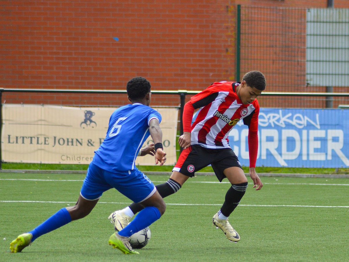 OffiahPhoenix's tweet image. "pray to god i make it🙌🙌 " @juiceman8111 pray for me🙌🙌