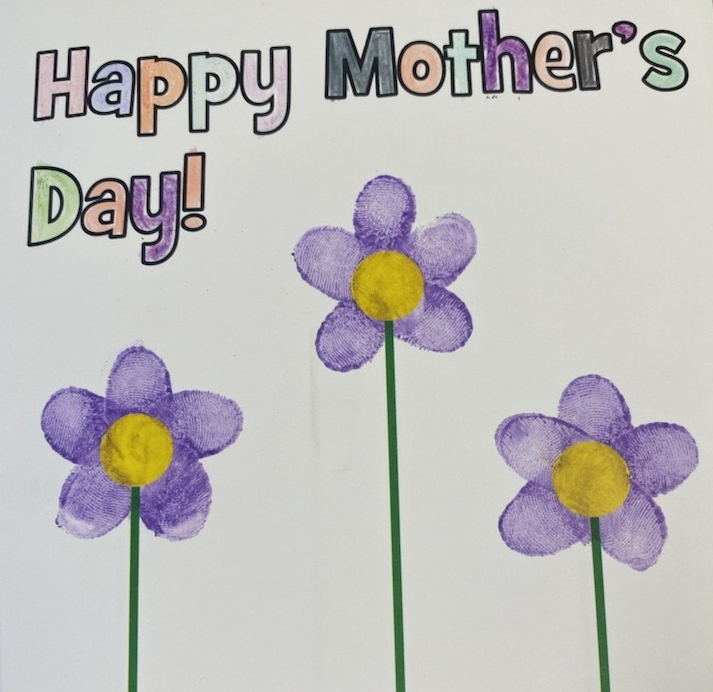 #MothersDay is just around the corner! 💐 Heartfelt wishes and lots of love to all SickKids moms and mother figures. And a special thank you to moms working at SickKids to support patients and their families. #MomStrong