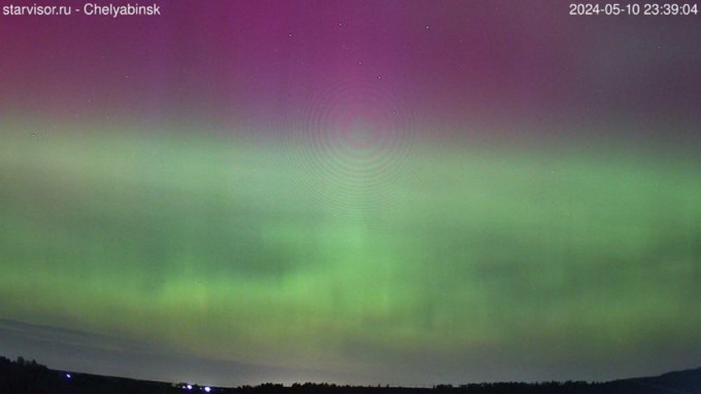 JUST IN - Aurora spotted over Russia, Ukraine, Germany, Slovenia, Australia and New Zealand etc due to intense solar storm