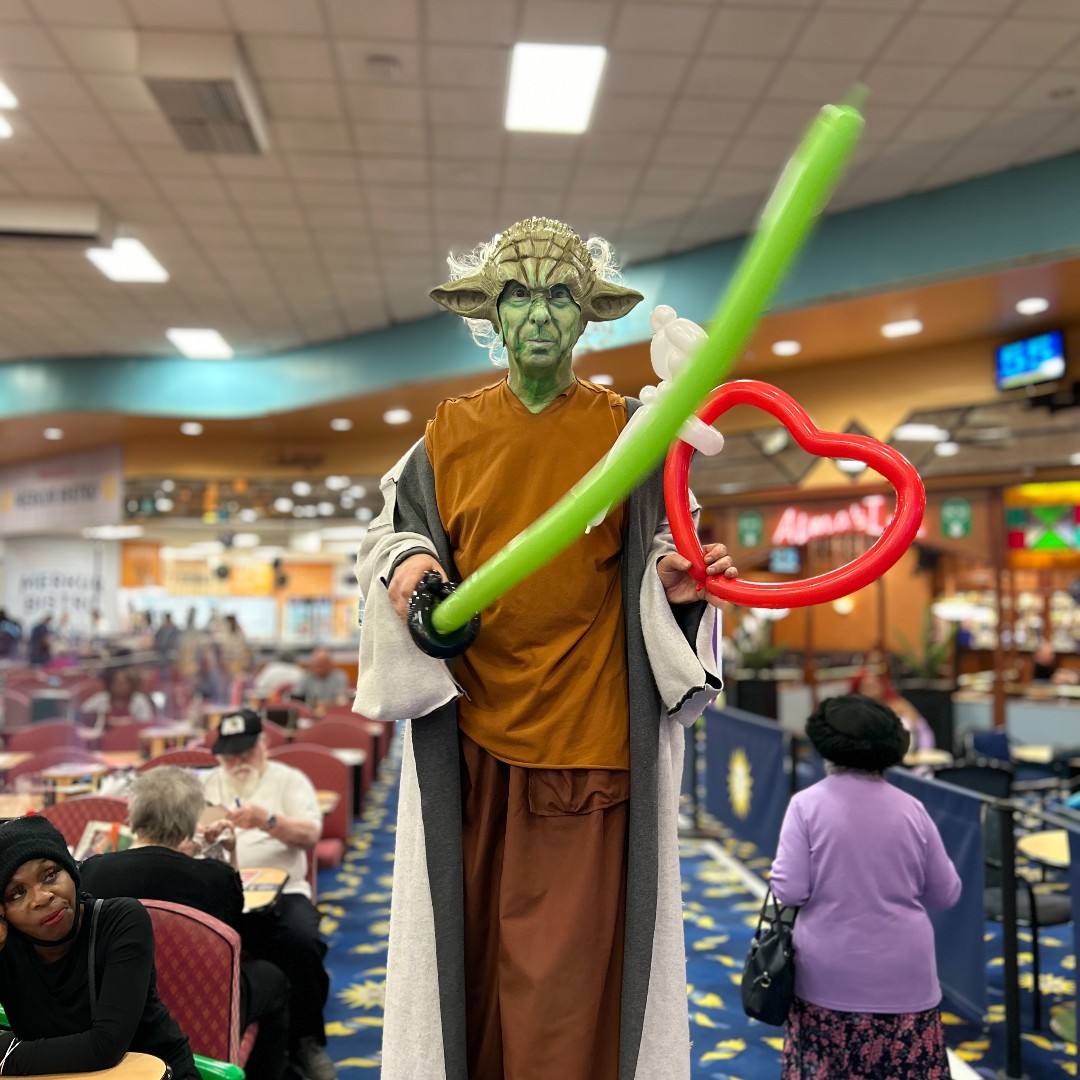BuzzBingoCRK's tweet photo. Our members sure made the kessel run in less than 12 parsecs on Saturday Night! We all had a great time on Star Wars Day in Cricklewood!

#merkur #merkurbingo #bingo #cricklewood #merkurbingocricklewood #starwars #starwarsfan #starwarsday #maythefourth #maythefourthbewithyou https://t.co/OgnLIC5HAK