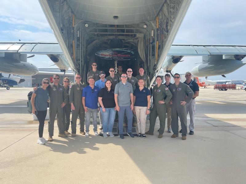 That's a wrap! Thanks to @53rdWRS, @NOAA_HurrHunter, @NWSMelbourne, @FederalAlliance, and many others for a fantastic day @SFB_Airport, and the entire week of the 2024 @NOAA Hurricane Awareness Tour. Hurricane season is only 22 days away--now is the time to prepare!