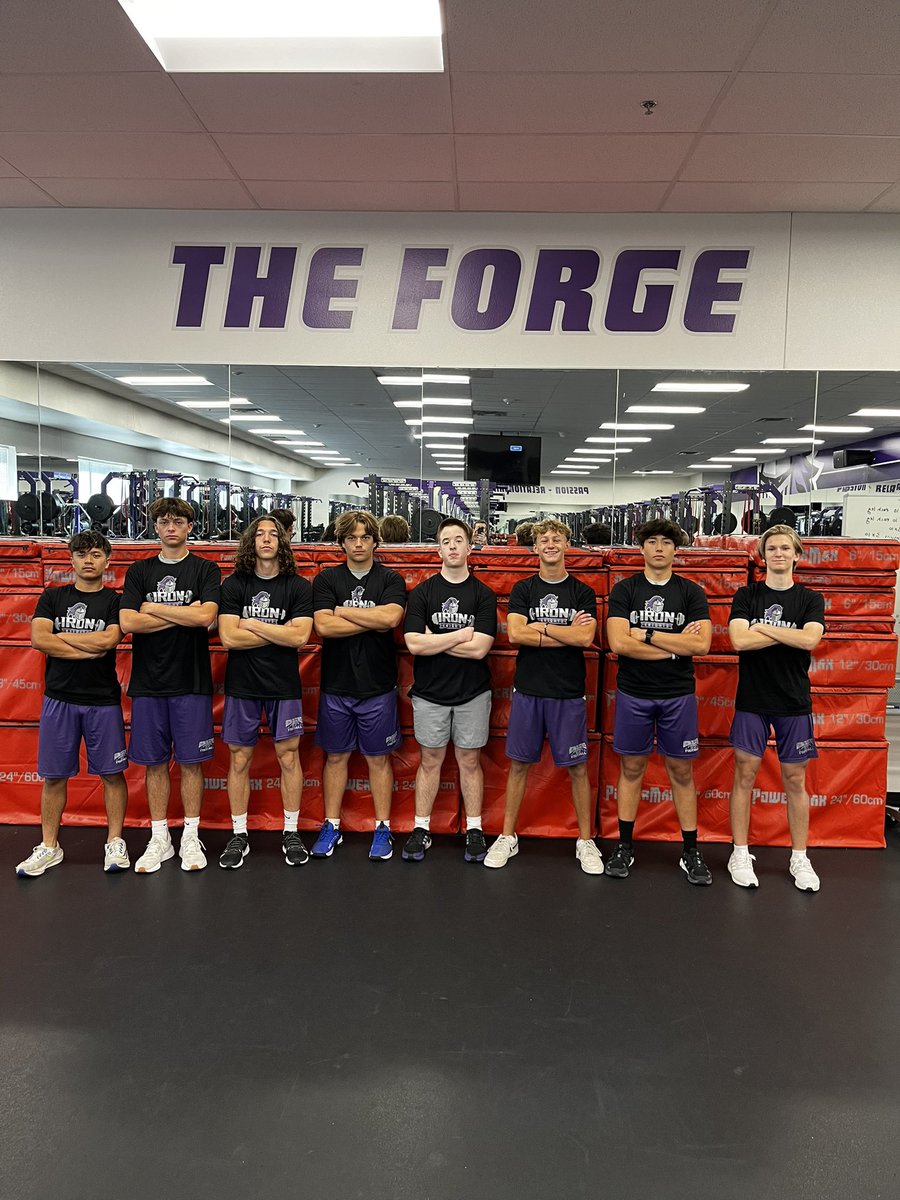 Nice work from our Iron Knights of the week for 2nd hour Football Class! From left to right: Jr. Bryce Vaught, So. Trey Dillman, Jr. Kash Lambert, Sophomores Rowan Oberg,Keegan Umbrianna,Kaeden Wellman,Jaxson Oliver & Gunnar Webb. Keep up the strong work Knights!!! 💪