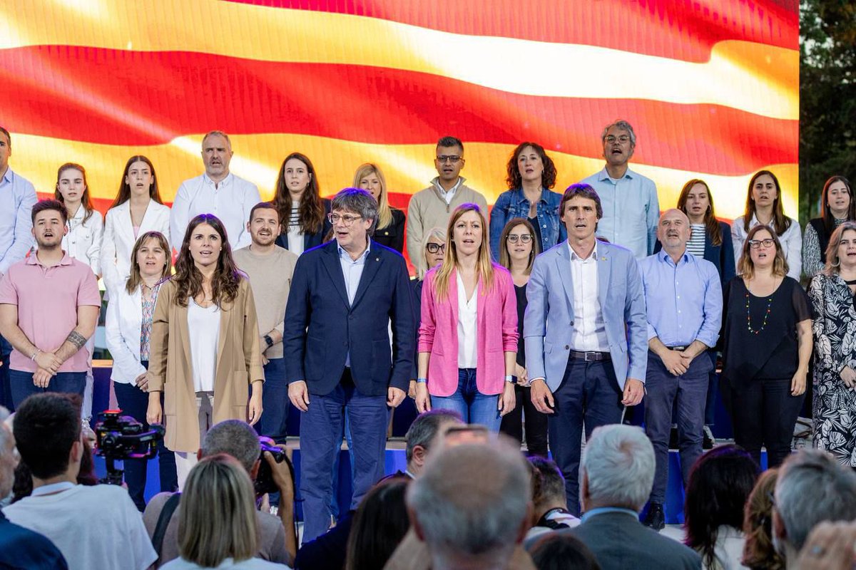 A Elna preparant la tornada del MHP @KRLS, president legítim de Catalunya. Aquest diumenge, omplim les urnes!