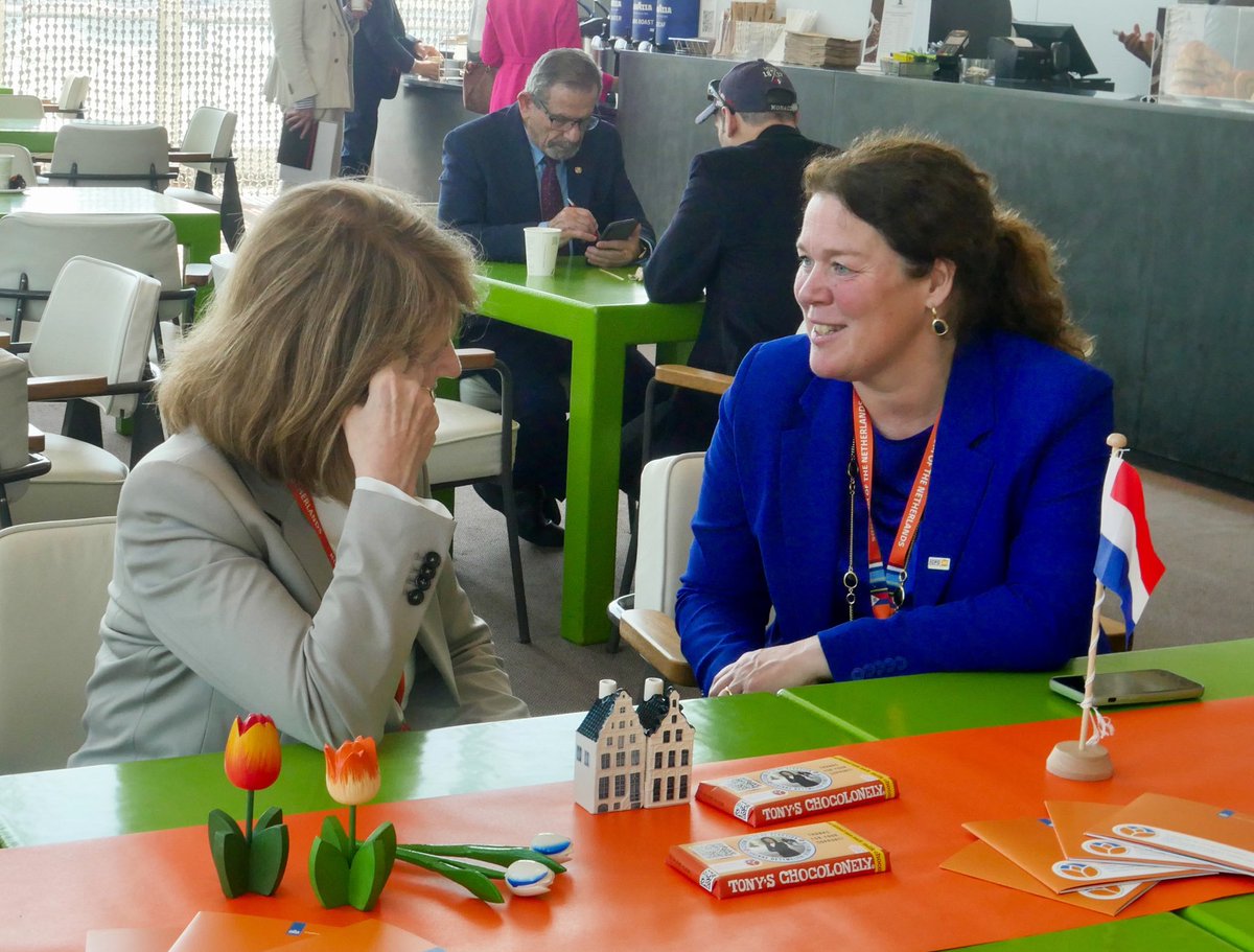 #KingdomNL’s CEDAW candidate @CDettmeijer met with @PMGrotenhuis, Vice Minister of International Cooperation & inspiring advocate for women's rights and gender equality! Their meeting underscored the crucial link between diplomacy & advancing global gender equality initiatives🤝