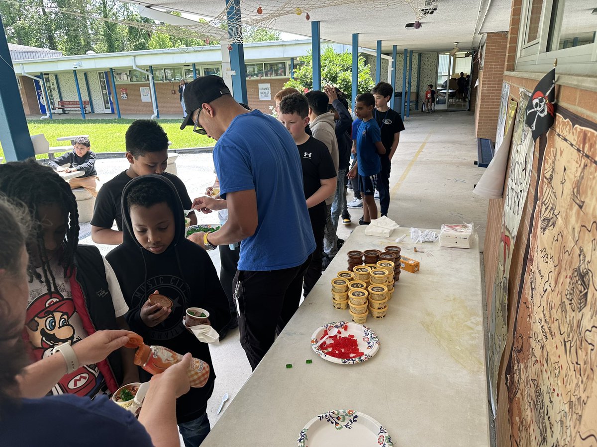 Daniel B Tilley tweet media