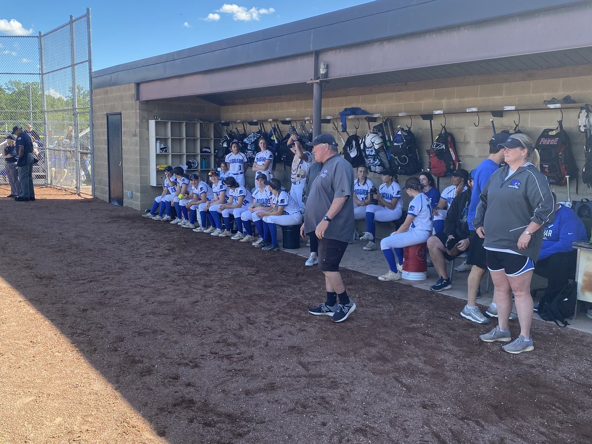 Calm before the storm! Jags and Tigers set for 5pm first pitch! Let’s go Jags! 🐆🥎 @HBJagsoftball