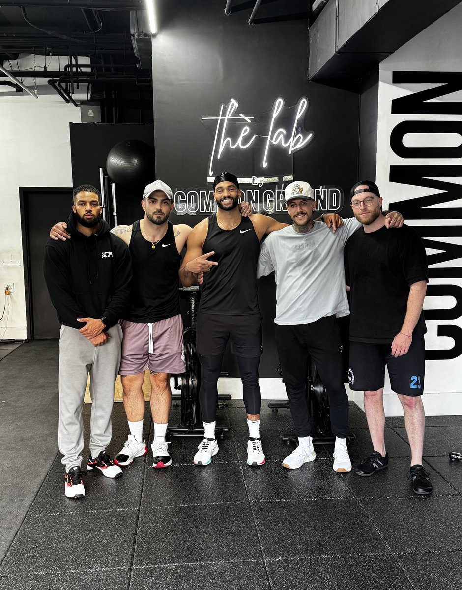 who’s tryna workout?! #alumni