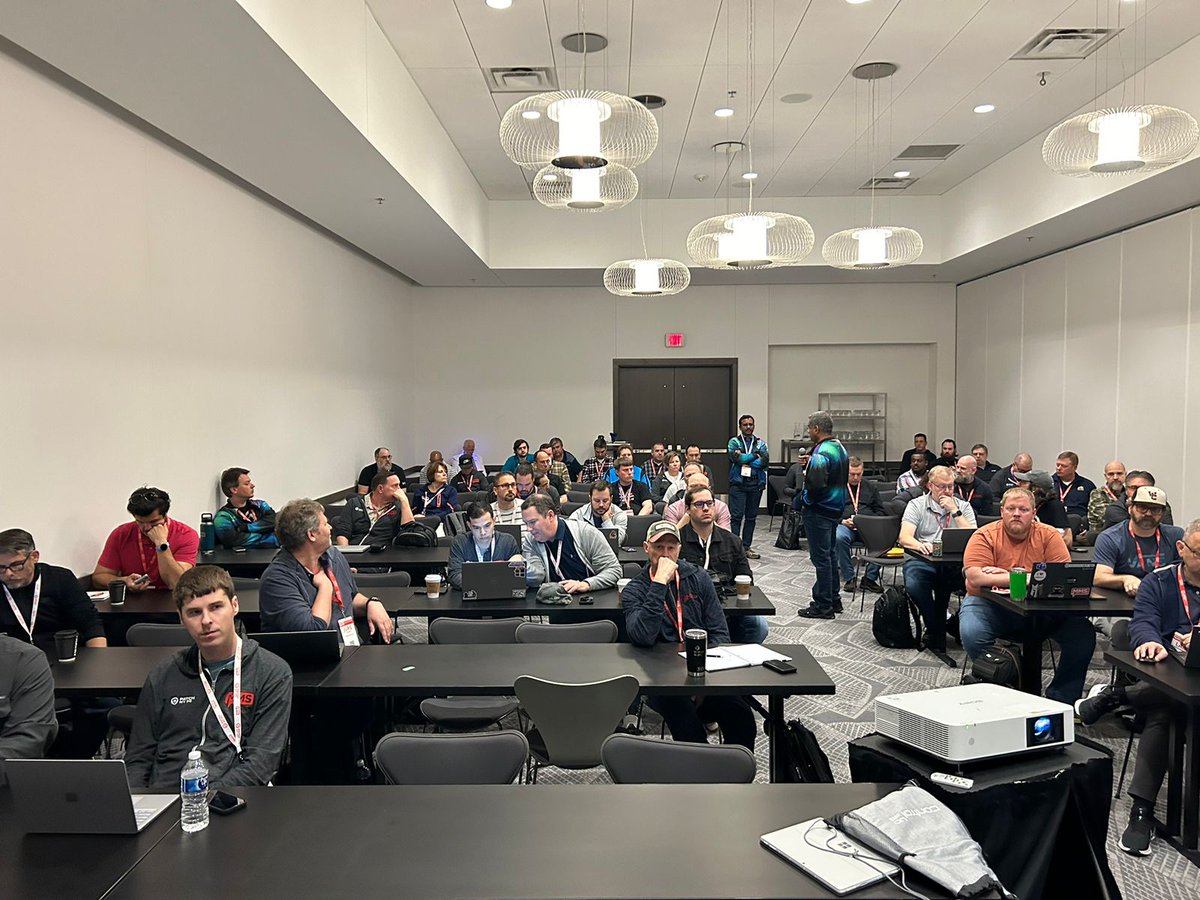 Our configmgr team presented at <a href="/mmsmoa/">MMS Minnesota</a>. Great feedback and active participation from attendees. Thanks to everyone who made this happen. Special shout to Kim <a href="/TheWMIGuy/">Kim Oppalfens (MVP) ✖️</a> #configmgr