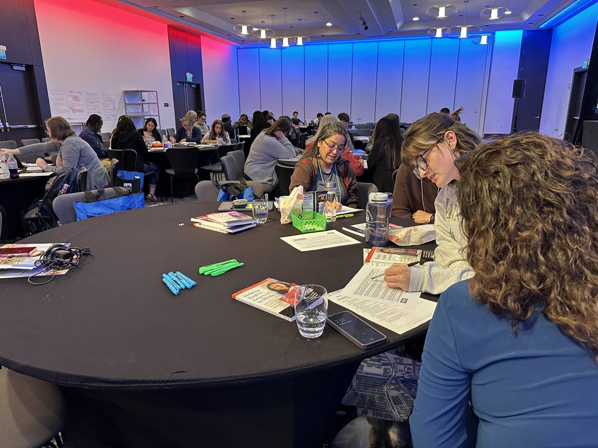 ellgcs's tweet photo. “Teaching Academic Writing to ELs Course Overview” @GreatCitySchls @GCSchoolsNC @Super_GCS @jmaness4 https://t.co/lcZQGCTm3c