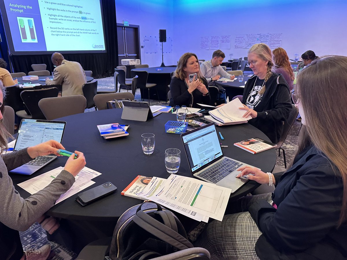 ellgcs's tweet photo. “Teaching Academic Writing to ELs Course Overview” @GreatCitySchls @GCSchoolsNC @Super_GCS @jmaness4 https://t.co/lcZQGCTm3c