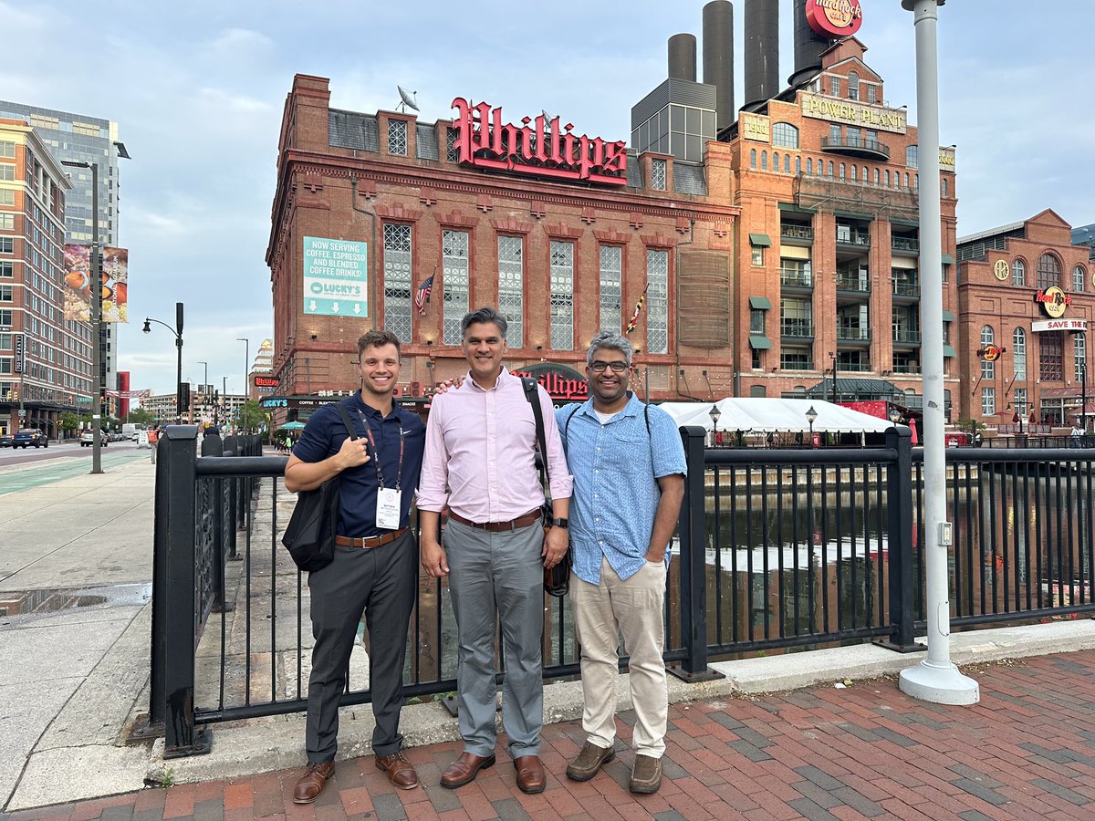 RobinP_MDlab's tweet photo. Thanks for hosting #ASGCT2024, Baltimore! Great science, new and old friends, awesome trainee presentations (#proudPI). Good times! @ASGCTherapy @CAGTHouston https://t.co/pUeADNKnfH