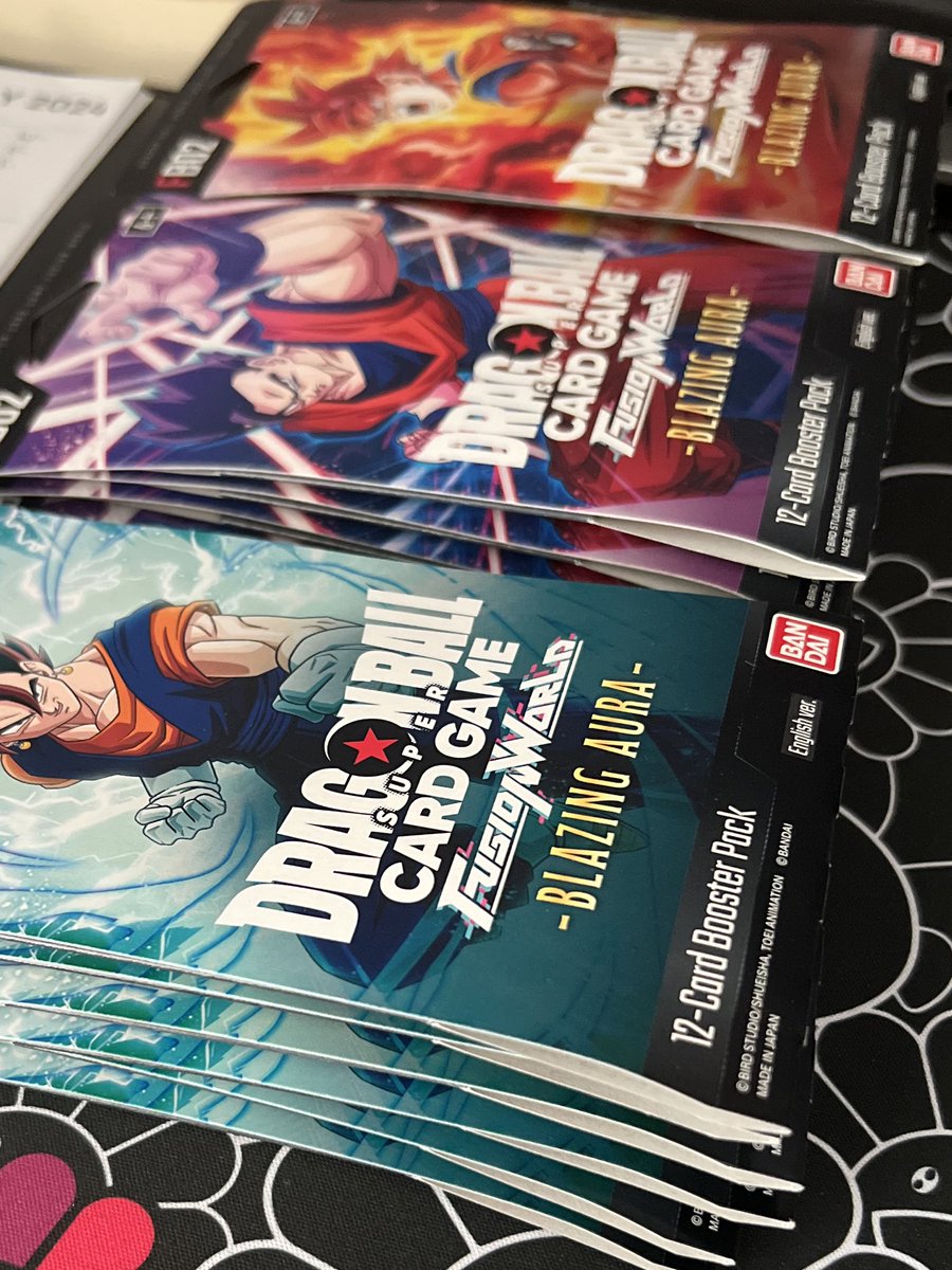 j_ninja89's tweet photo. Cards like this, just don’t fall the sky you know. #DBZ #TCG #blazingaura #pulloftheyear #rips #hype #AnimeArt #anime #vegito #magichour https://t.co/4XYpgPrZqs