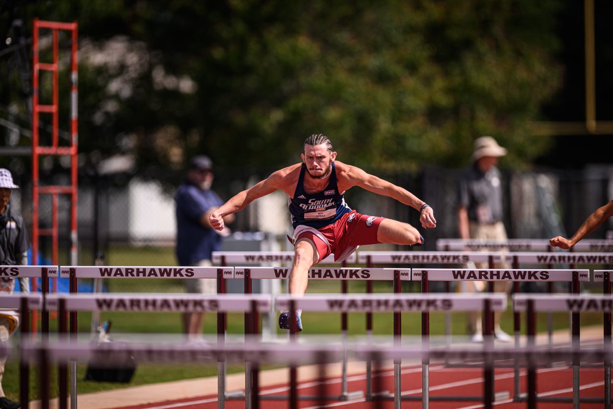 SouthAlabamaTXC's tweet photo. 𝐃𝐞𝐜𝐚𝐭𝐡𝐥𝐨𝐧  

Nic Glass wins the javelin portion of the decathlon with a personal best throw of 53.59 meters (175'10") 🥇   

With one event remaining in the decathlon, Glass sits in second place with 6519 total points ‼️ 

#OurCity https://t.co/72njG20nOd