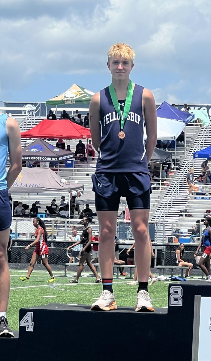 Quinn places fourth in state at 1,600 meters on day two of the GHSA Class AA Track & Field Championships! Boys 4 by 100 relay team and Quinn (800 meters) reach Saturday's finals! @FellowshipCS fellowshipchristianschool.org/updated-athlet…