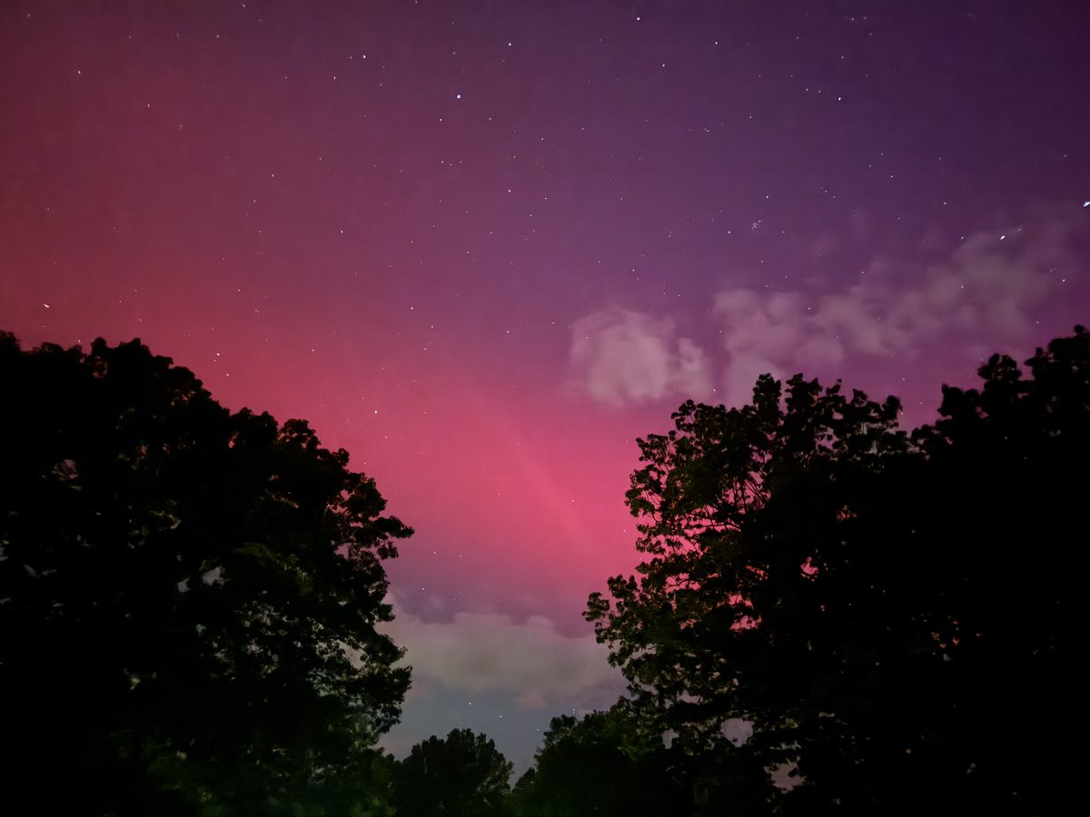 algraycox's tweet image. aurora in northeast ark @ryanvaughan
