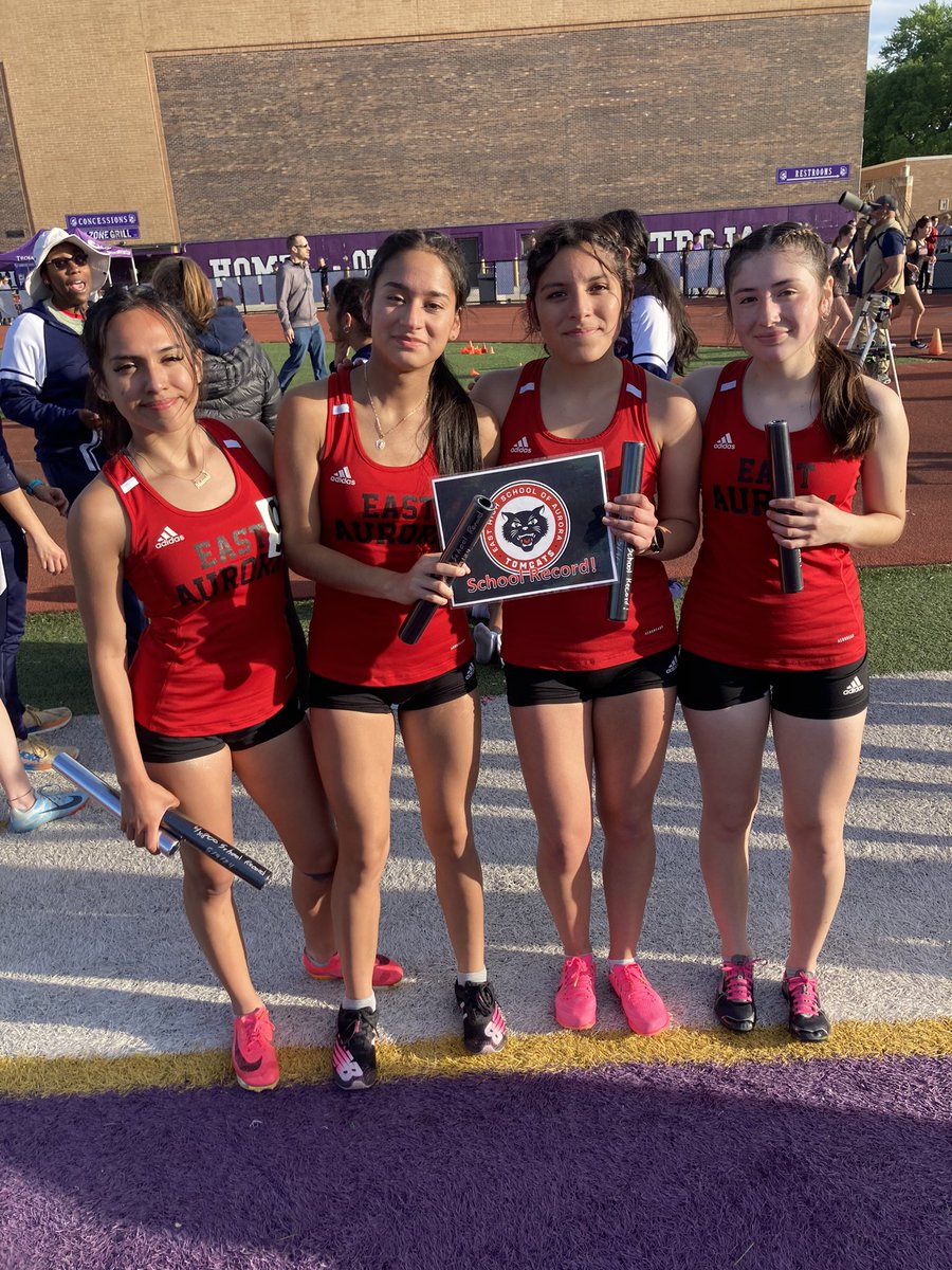 EAHS Girls Track and Field tweet media