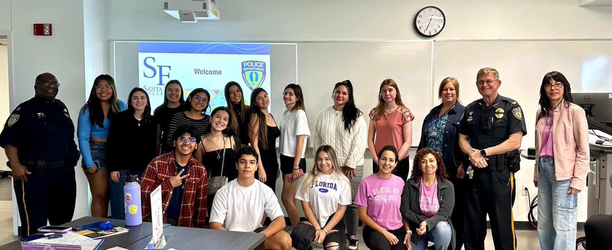 One of the Santa Fe College PD’s main tasks is to educate new SF students about services our department provides. Yesterday, we spoke to a group of new international students! Chief Book and Captain Woods educated these students and took the opportunity of getting to know them.