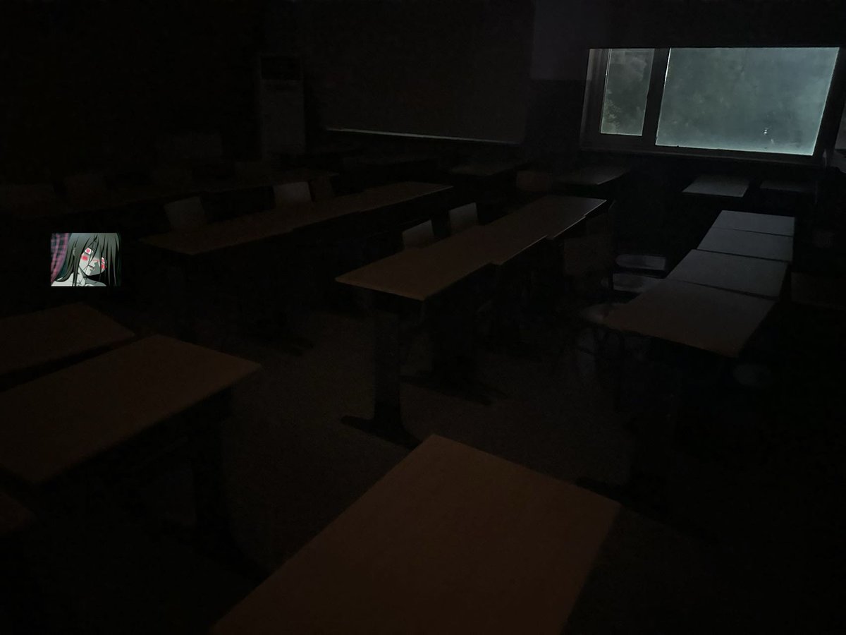 ＃コープスパーティー
#corpseparty

This is a classroom in our school. Do you have a feeling of familiarity？😨