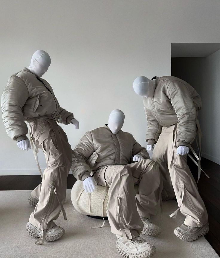 illustionalism's tweet image. ⠀

𝗜𝗡𝗦𝗧𝗔𝗚𝗥𝗔𝗠 𝗣𝗢𝗦𝗧𝗘𝗗
𝗷𝗼𝘂𝗿𝗲𝗹𝗹𝗮𝗱𝗮𝗺, today is fitting day,  udah bisa dipajang di etalase belum nih? Wkwkwkw.. With @/𝗯𝗮𝗻𝗴𝗯𝗮𝗺𝗯𝗮𝗻𝗴 and @/𝗼𝘁𝗰𝗿𝗲𝘁𝗿𝗼
📍𝗥𝗨𝗕𝗬 𝗪𝗔𝗥𝗘 𝗛𝗢𝗨𝗦𝗘, 𝗝𝗔𝗞𝗔𝗥𝗧𝗔 𝗦𝗘𝗟𝗔𝗧𝗔𝗡.

⠀