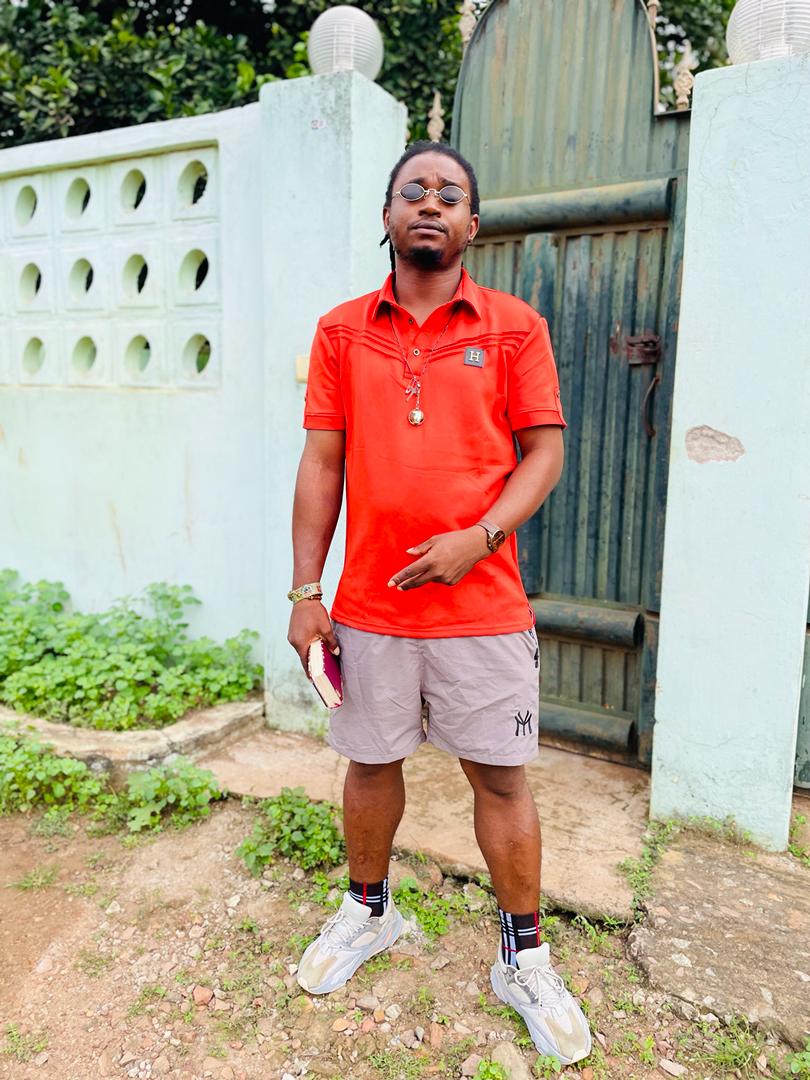 JerryjoshMathi1's tweet image. Happy birthday to me 
#birthdayblessings