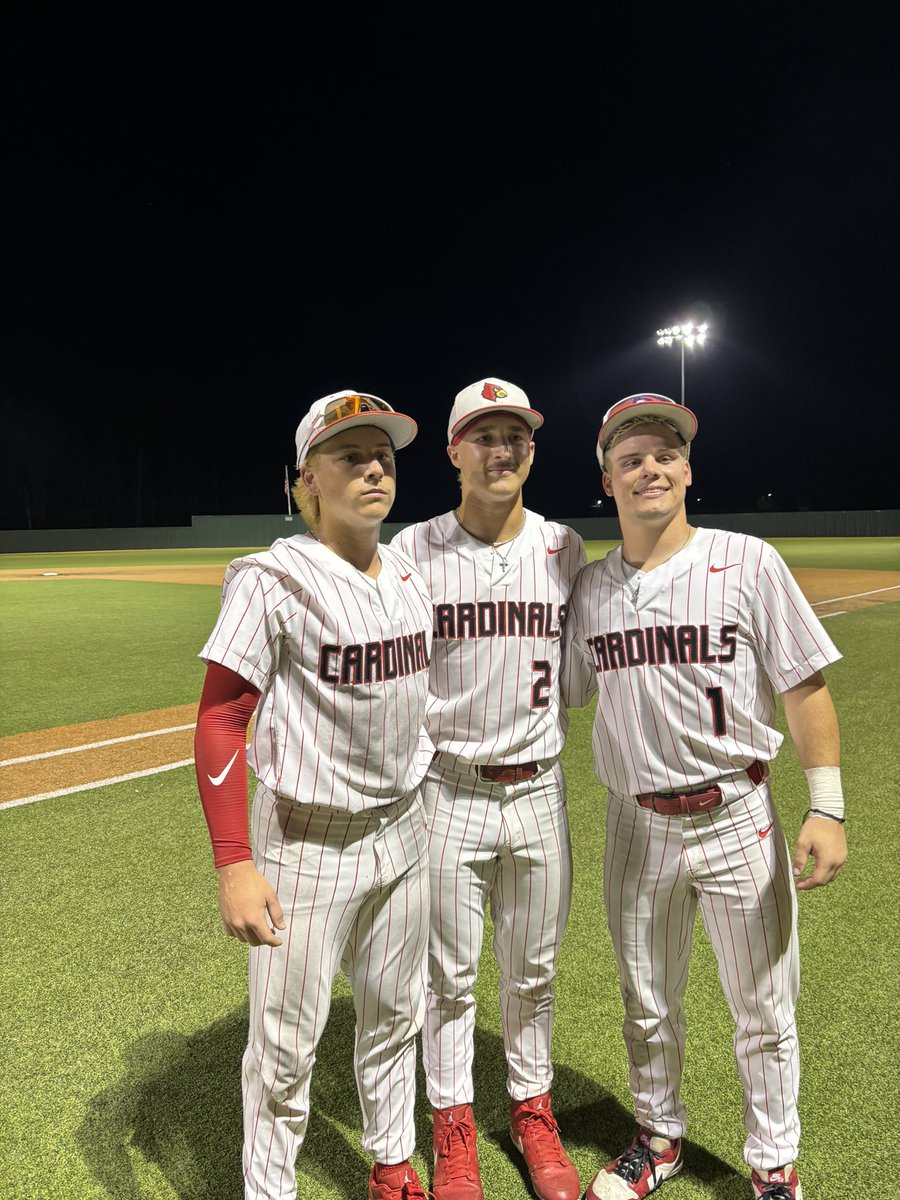 CARDS WIN!!!

Final from Jasper 

Cards 3
Bullard 2

Landon Reeves CG 4H 5K

Frederick 3-3 3B 2RBI
Van Huis 2B RBI
Ford RBI

Cards will travel to Lufkin to take on Bullard for game 2 of the series at 5pm