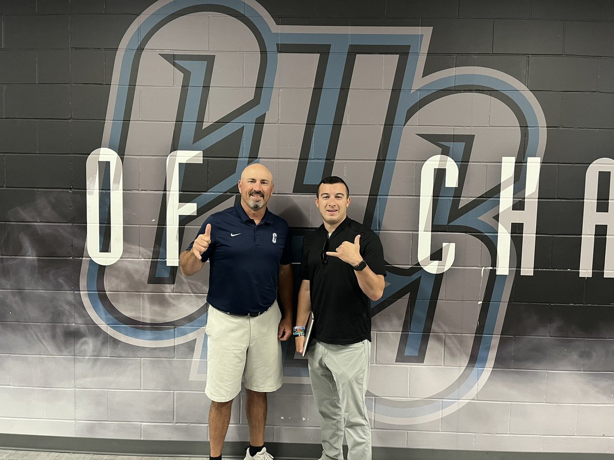 I want to thank @CoachPappalardo from UTEP football for coming by and recruiting @MaryCarrollHigh ! We appreciate you! #TPND @TheProgramCTFB @CoachGarcia_51 @CoachLCamacho @Arredondo_CHS