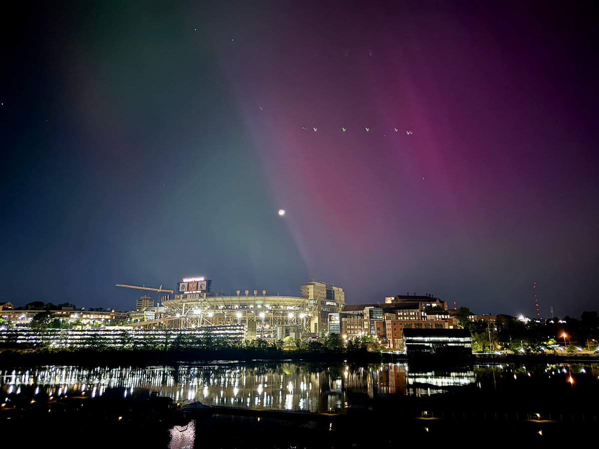 Aurora borealis over Neyland. You don’t see that every day. I don’t think I’ve ever seen the northern lights in Knoxville.