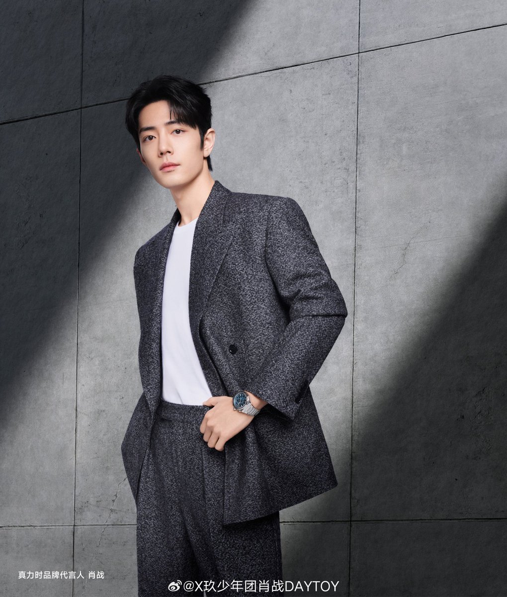 He's so hawt 🔥🥵
#XiaoZhan #XiaoZhanxZenith