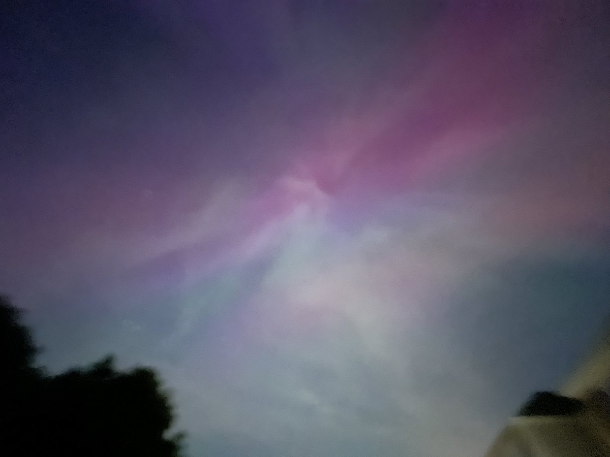 AURORA VISIBLE IN BOLINGBROOK FIRST TIME EVER #ilwx #aurora
