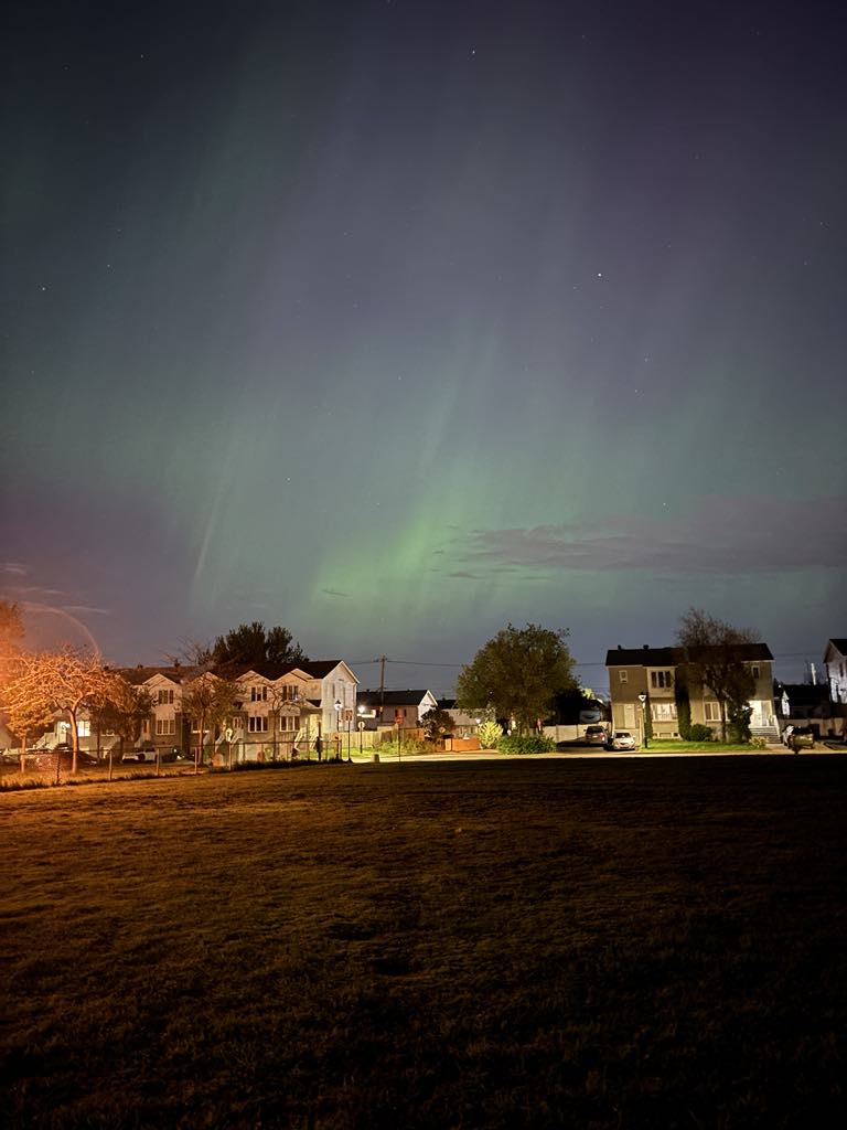 Northern lights visible in RDP!  #meteoqc #qcstorm