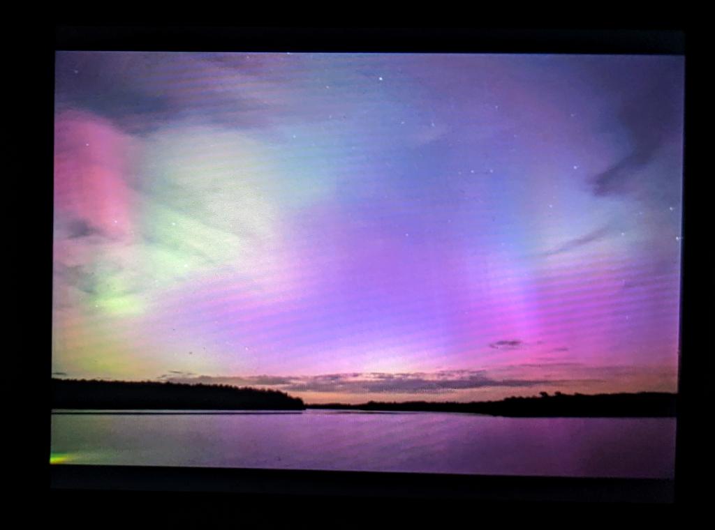 Oklahoma/Texas border. WHAT IS HAPPENING. #aurora 🤯