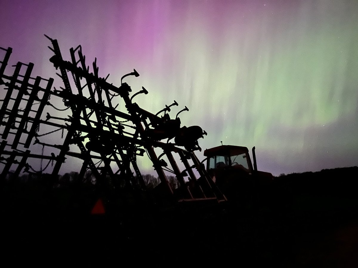 Cultivator at night #NorthernLights