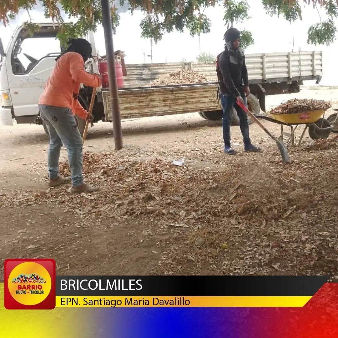 GMBNBT_Falcon's tweet photo. Así arrancó el despliegue de las Bricomiles en la E.P.N Santiago María Davalillo, Sector Centro Punta Cardon, realizando limpieza y poda de árboles.
-
@nicolasmaduro
@delcyrodriguezv
@raulalfonzoparedes
@vclarkb
@gmbnbt
@mppobrasve
@mppopnacional
-
#Somostricolor7Tnets https://t.co/8enggfOAwG
