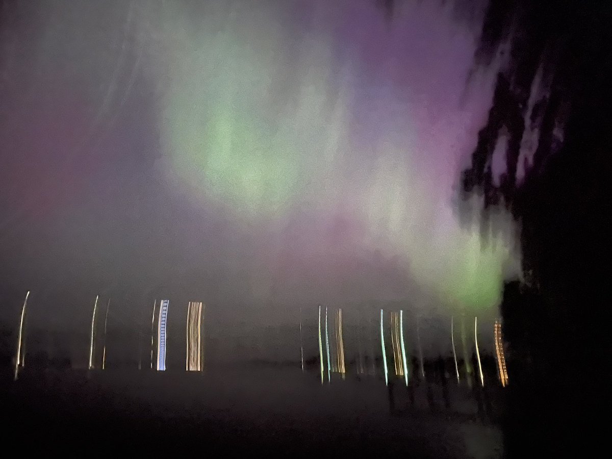 Northern lights at the lake    #beautiful