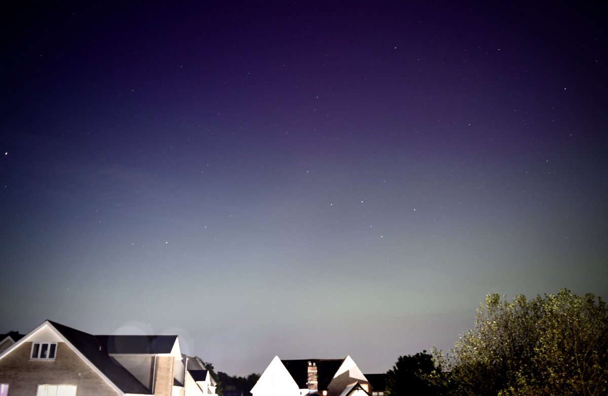 Not visible to the naked eye just yet, but they're up there...

#aurora #cardiff #uk
