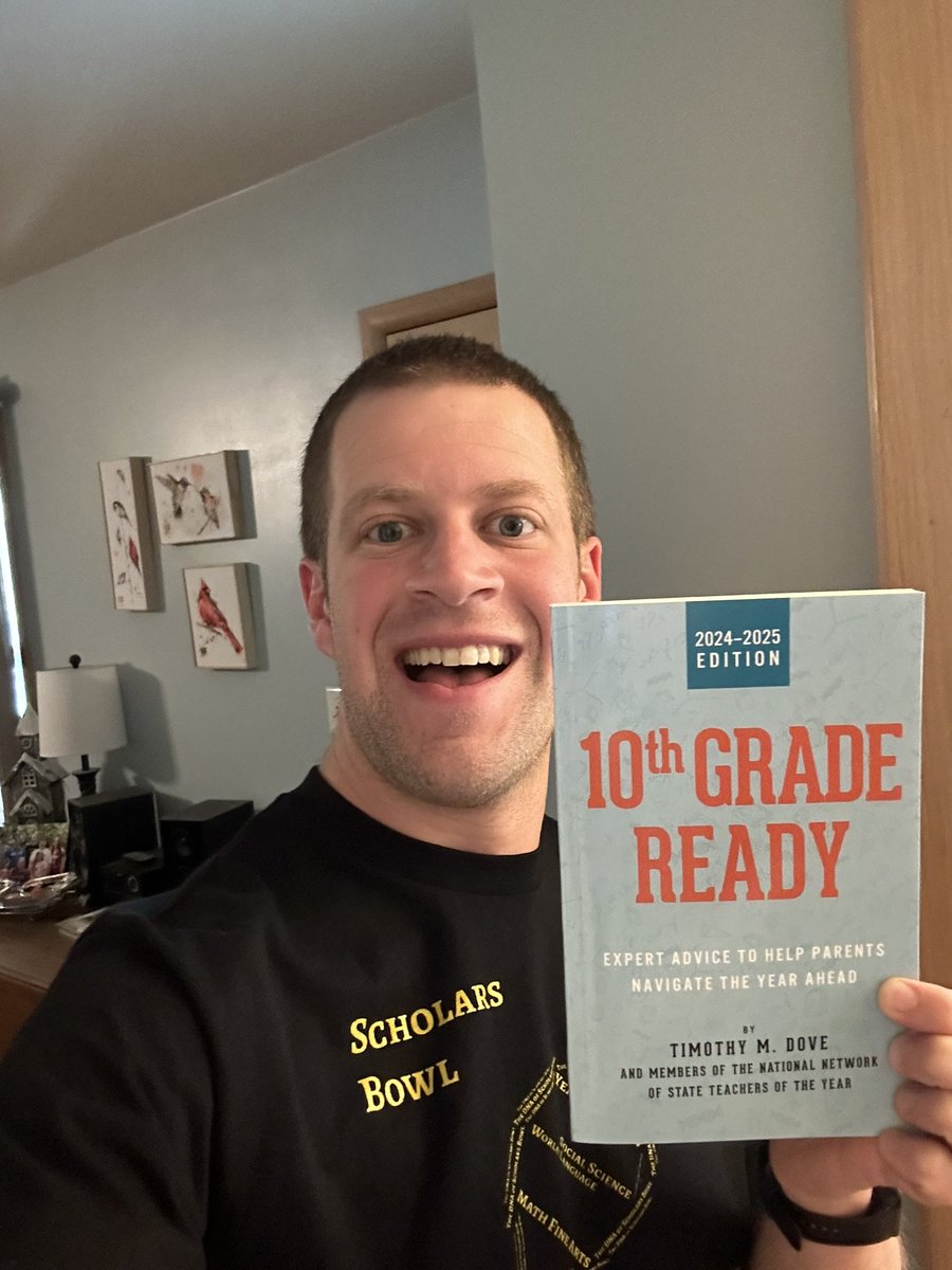 BrianSkinnerKS's tweet photo. It was an exciting way to finish off the week by coming home and finding this package had arrived. It’s just one chapter, but I’m now a published author!  

If you want to check it out, copies are available on Amazon! https://t.co/nxnz1G47B5