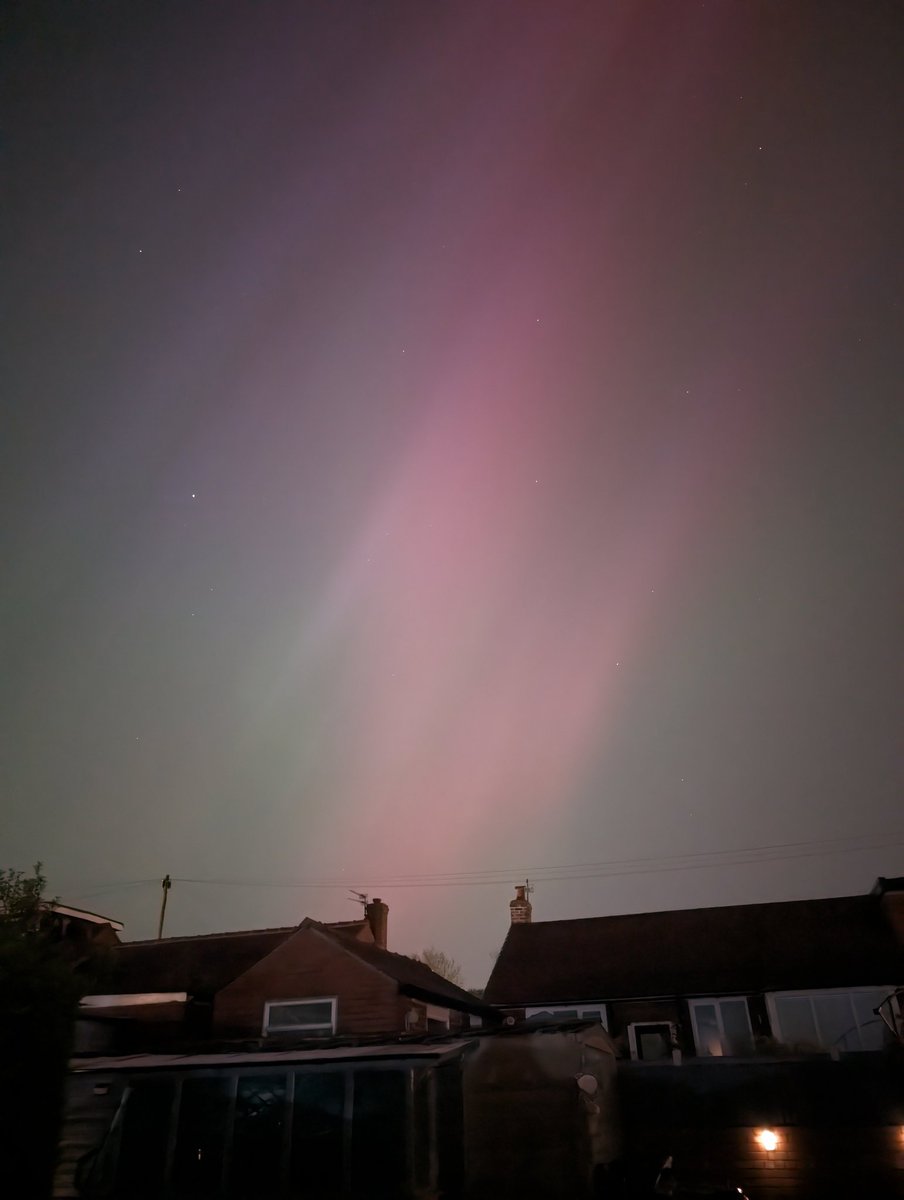 Oldham Weather tweet media