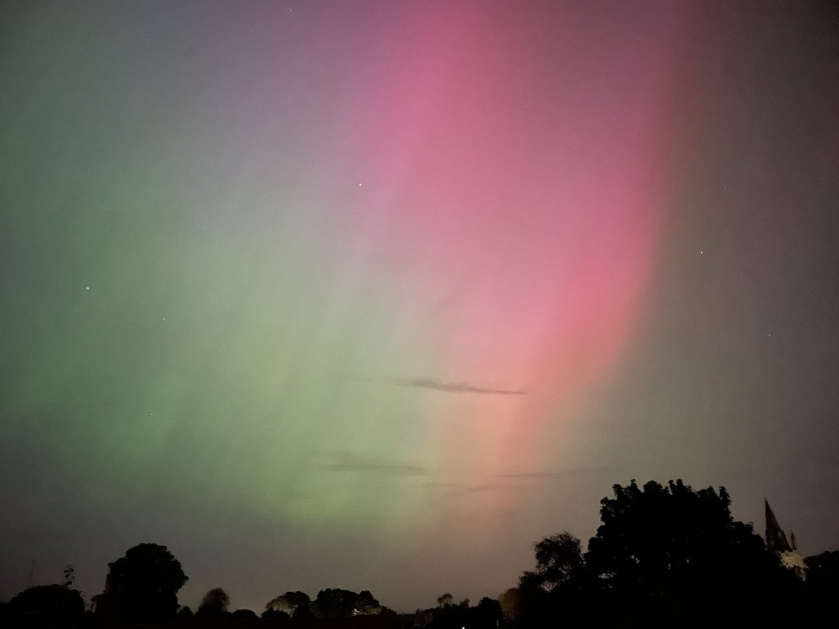 #Aurora borealis over Rutland. Wow!