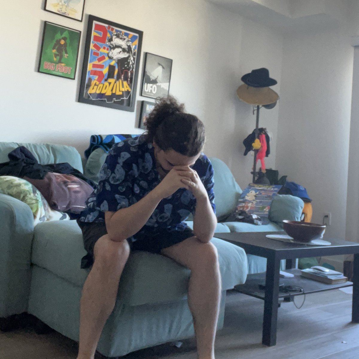 nothinbutlag's tweet photo. watching family guy &amp; they always on some “fuck Meg” type shit.. peter be mean as hell, that’s ur daughter bro … Stop The Hate 💔 https://t.co/yFZzx5yPWv