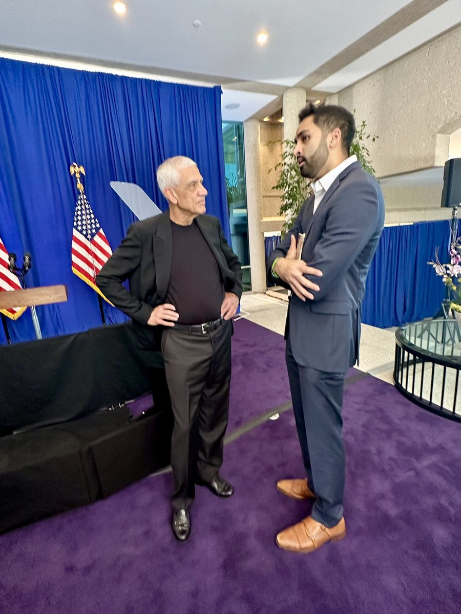 rajmathai's tweet photo. Famed venture capitalist @vkhosla (who hosted @POTUS at his #PortolaValley home) tells me: “I am supporting Biden as he is the far better choice compared to the fraudster, rapist, felon, imbecile alternative who I call Donkey's rump Trump who might destroy democracy” @nbcbayarea https://t.co/Vaai4JIMfW