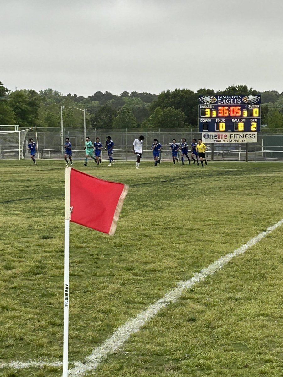 senorajenmorris's tweet image. The Varsity Boys Soccer team is playing well on this chilly night. Go, @LandstownEagles! #EagleEngagement