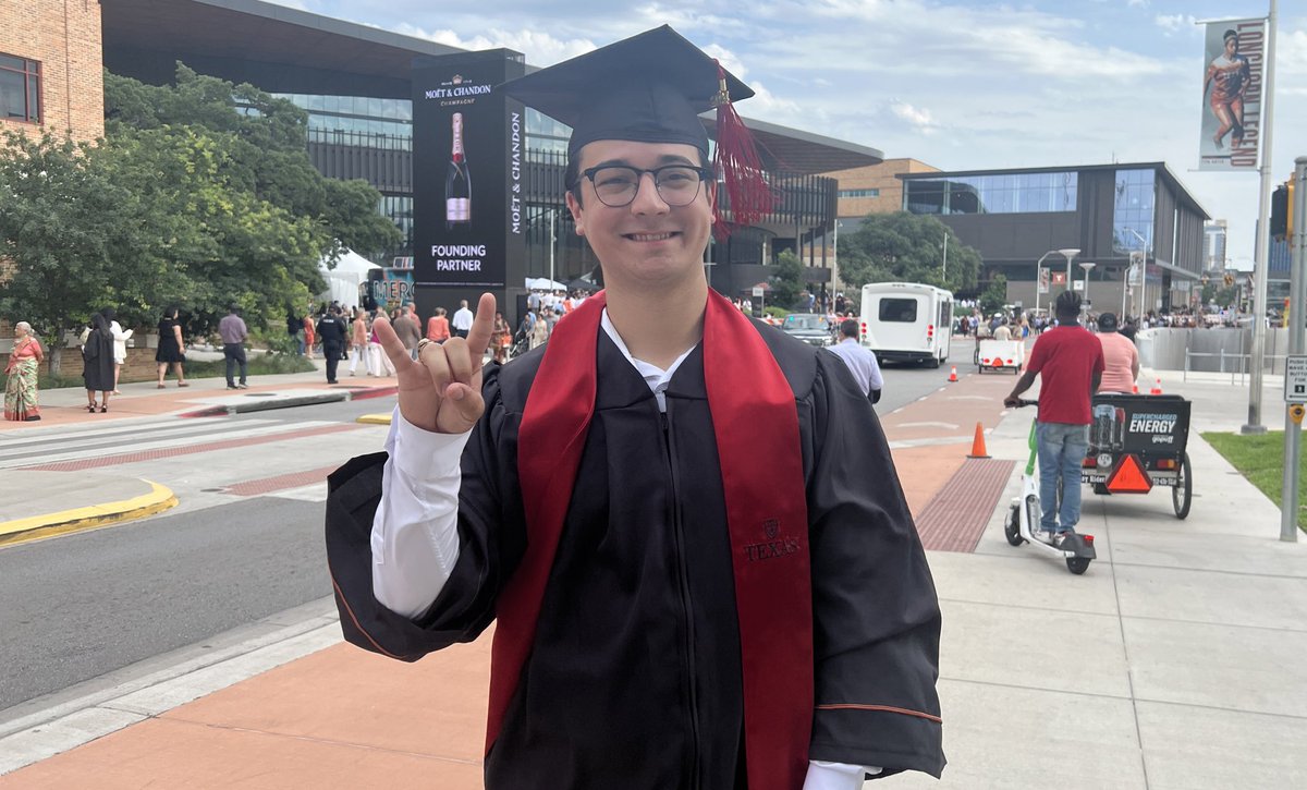 So thankful for my three years in Austin, and all the incredible support I’ve received along the way. I’ll forever cherish the amazing professors, faculty, classmates, and friends I’ve made at the University of Texas. Honored to be a Texas Ex! #HookEm
