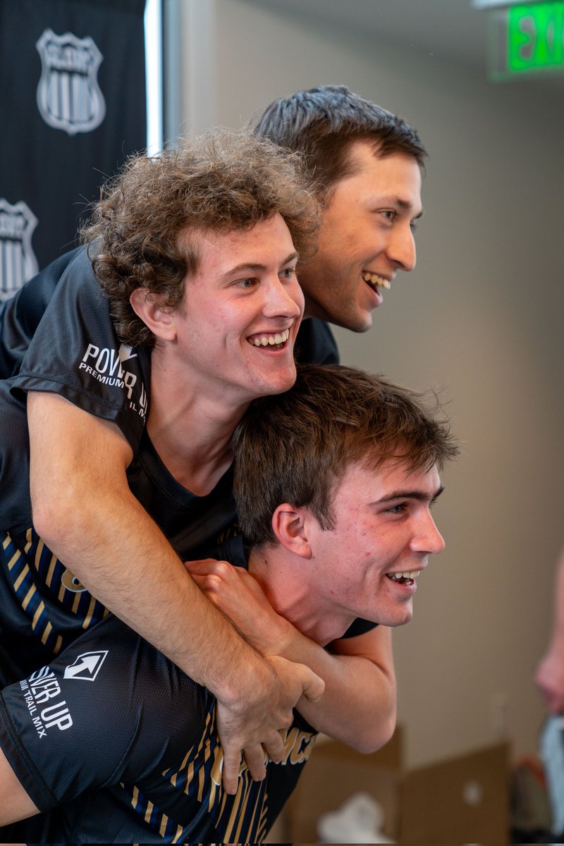 ROSTER UPDATE: Rocco Linehan is a late scratch. Owen Cordes will get his professional debut. The three Northeastern boys get to play together 🥹