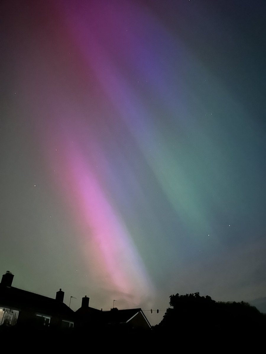 Amazing light show in Stamford #aurora