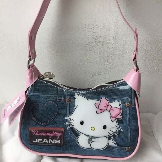 sanriodaily's tweet photo. y2k charmmy kitty bag 💫 https://t.co/dUeGdYbCOf