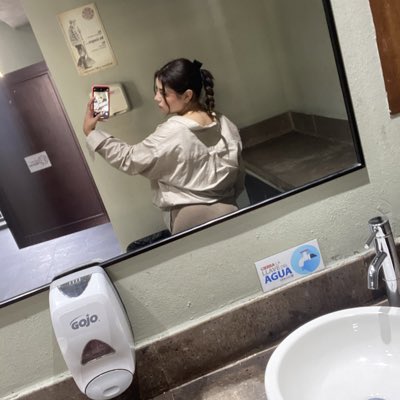 Minicoxx's tweet photo. #NuevaFotoDePerfil https://t.co/8fPq7EZYpY