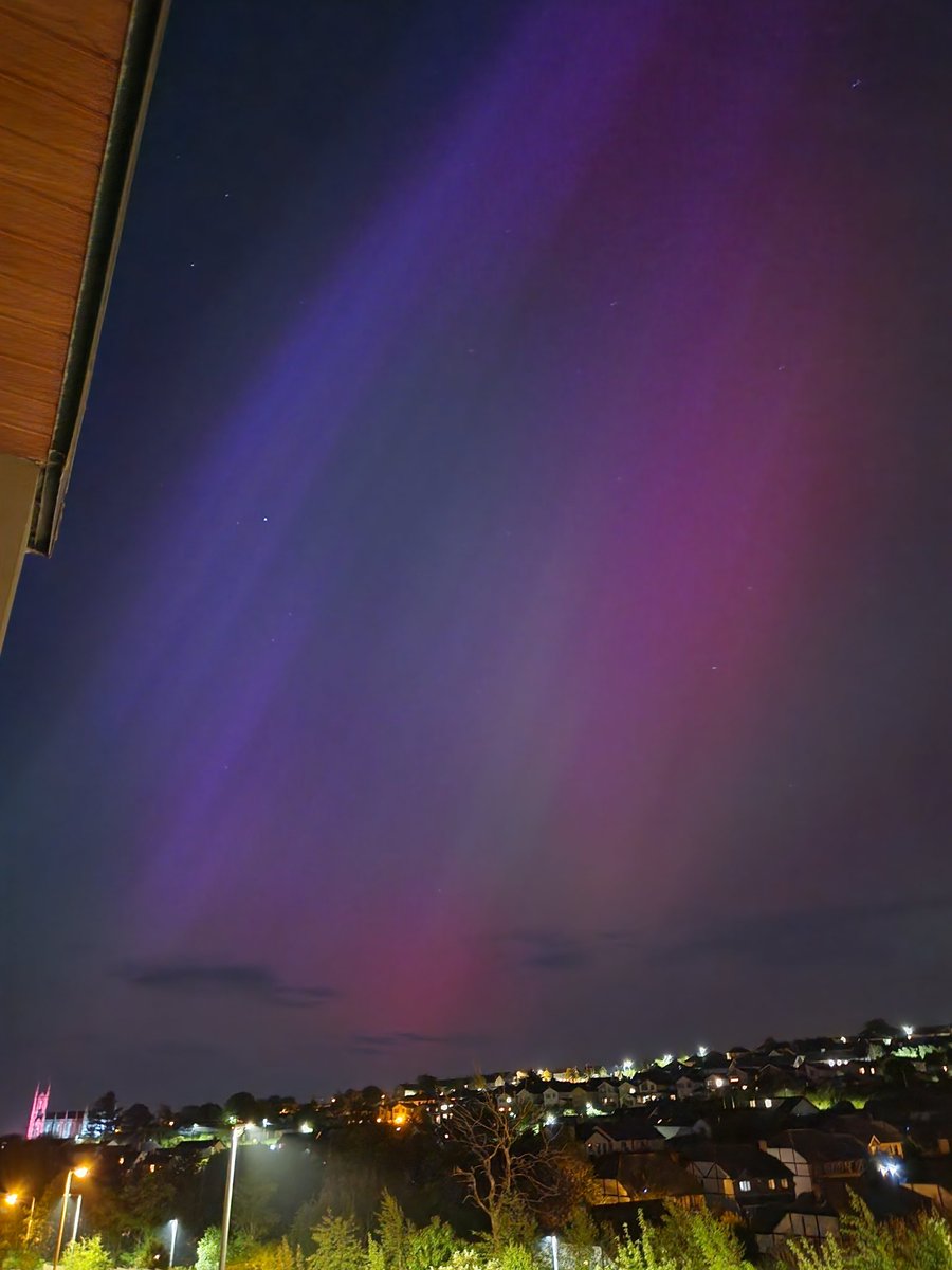Wicklow Town bathe in light of aurora borealis. <a href="/WicklowPeople/">Wicklow People</a> <a href="/Independent_ie/">Irish Independent</a>