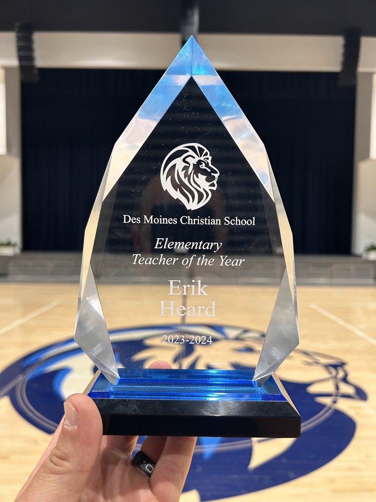 Erik Heard tweet media