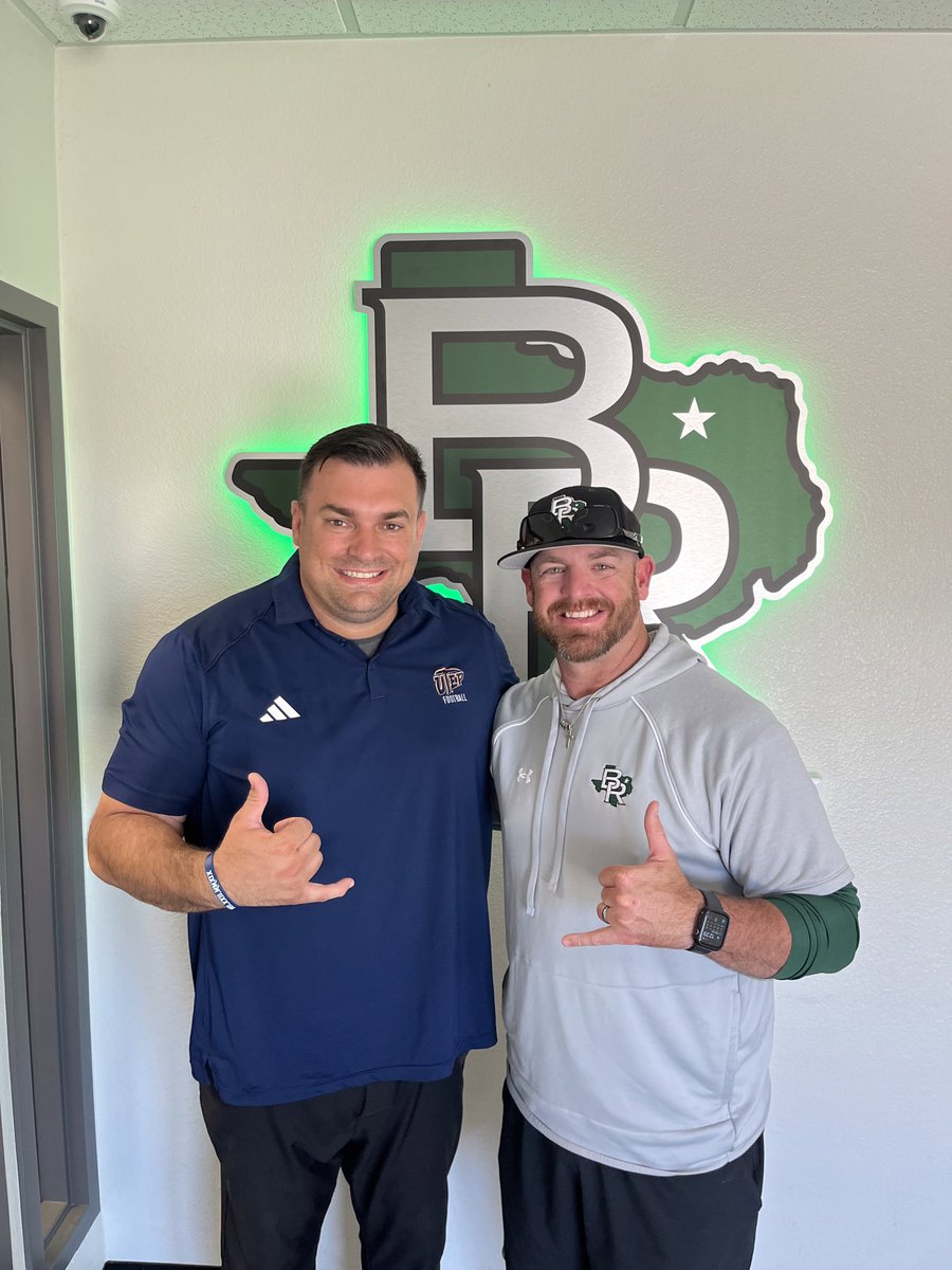 Appreciate Coach @jruss_16 & His @brhs_tigers Staff Today For Their Hospitality‼️ #PicksUp⛏️🤙 #WinTheWest #2TRIKE5OLD #ChaseTheLion