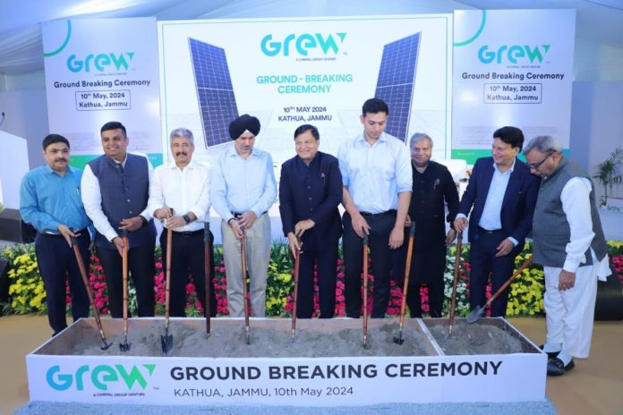 🚨 Grew Energy announces plans to invest Rs 4,500 crore in setting up a 3.2 GW module manufacturing facility in Jammu & Kashmir's Kathua region.